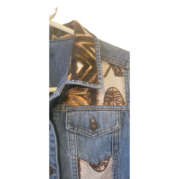 Upcycled denim jacket - Picture 3 of 5